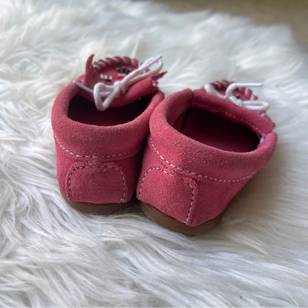 MINNETONKA Child’s Thunderbird II Hot Pink moccasins